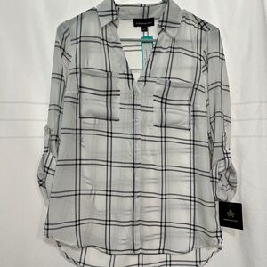 White/black button Blouse